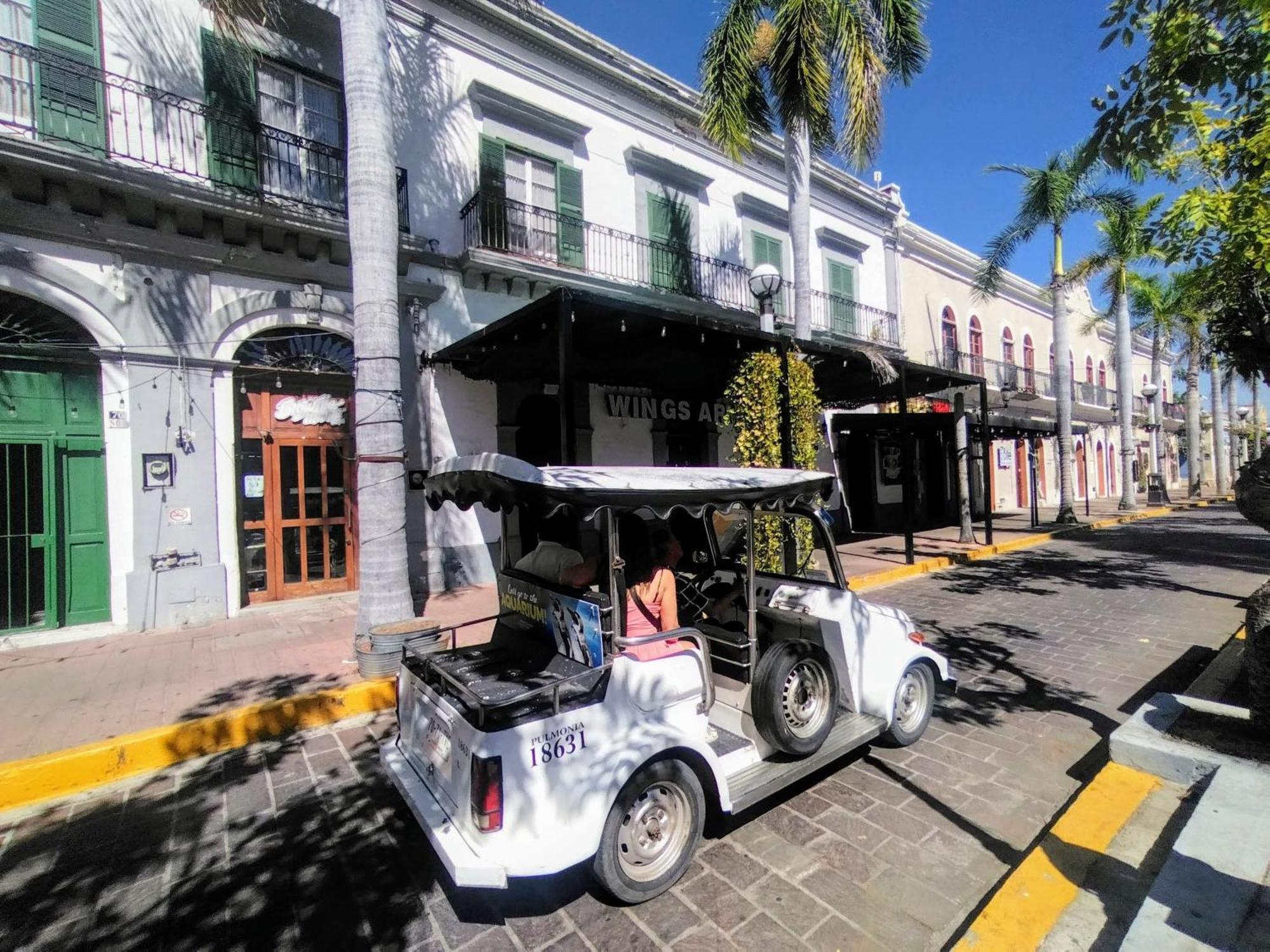 Hotel La Siesta Malecon Mazatlan Exterior photo